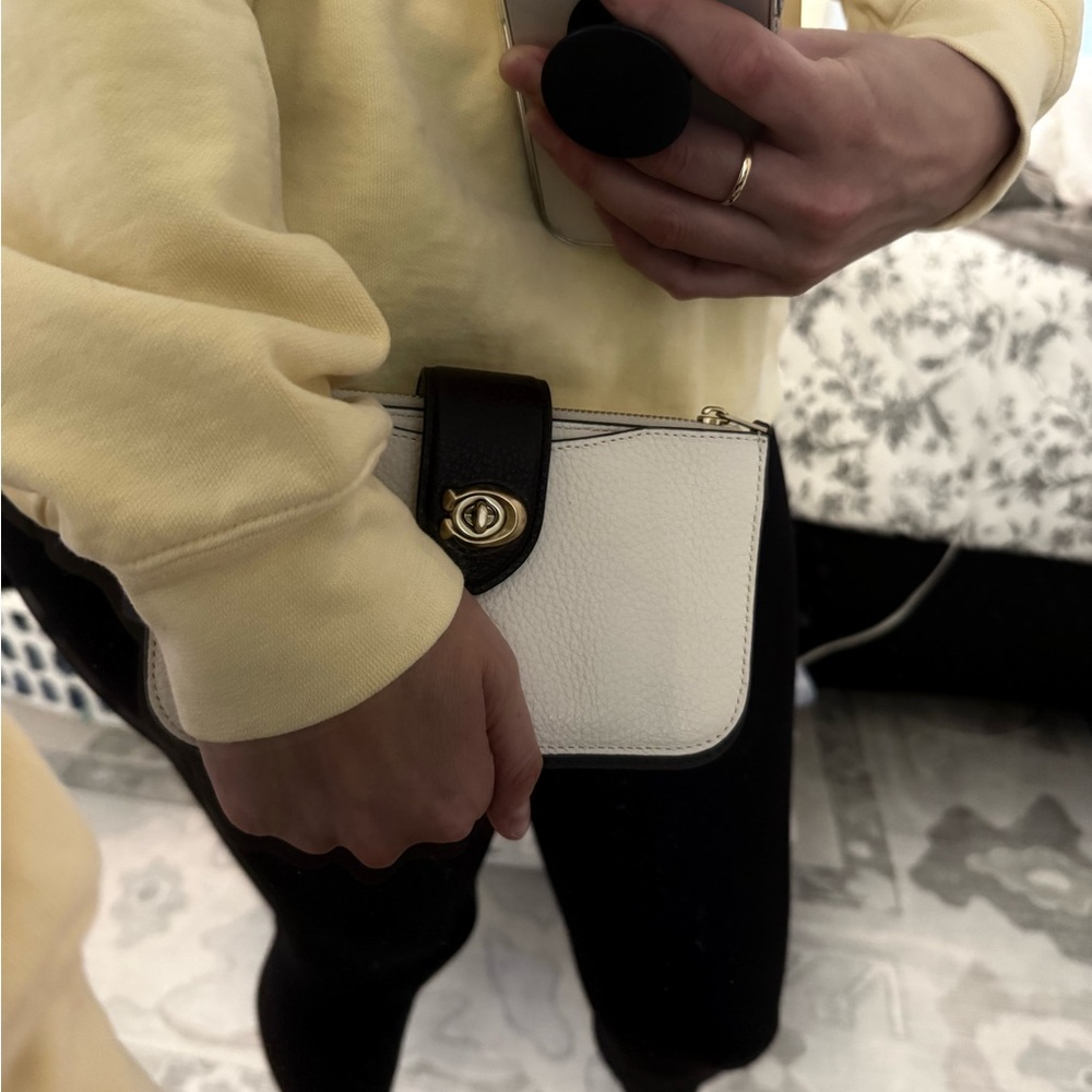 Coach Elegant Cream, Black, Brown Leather Crossbody Purse or Clutch - Picture 11 of 11